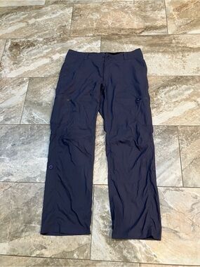 L.L. Bean women's 14 performance hiking  pants blue hiking